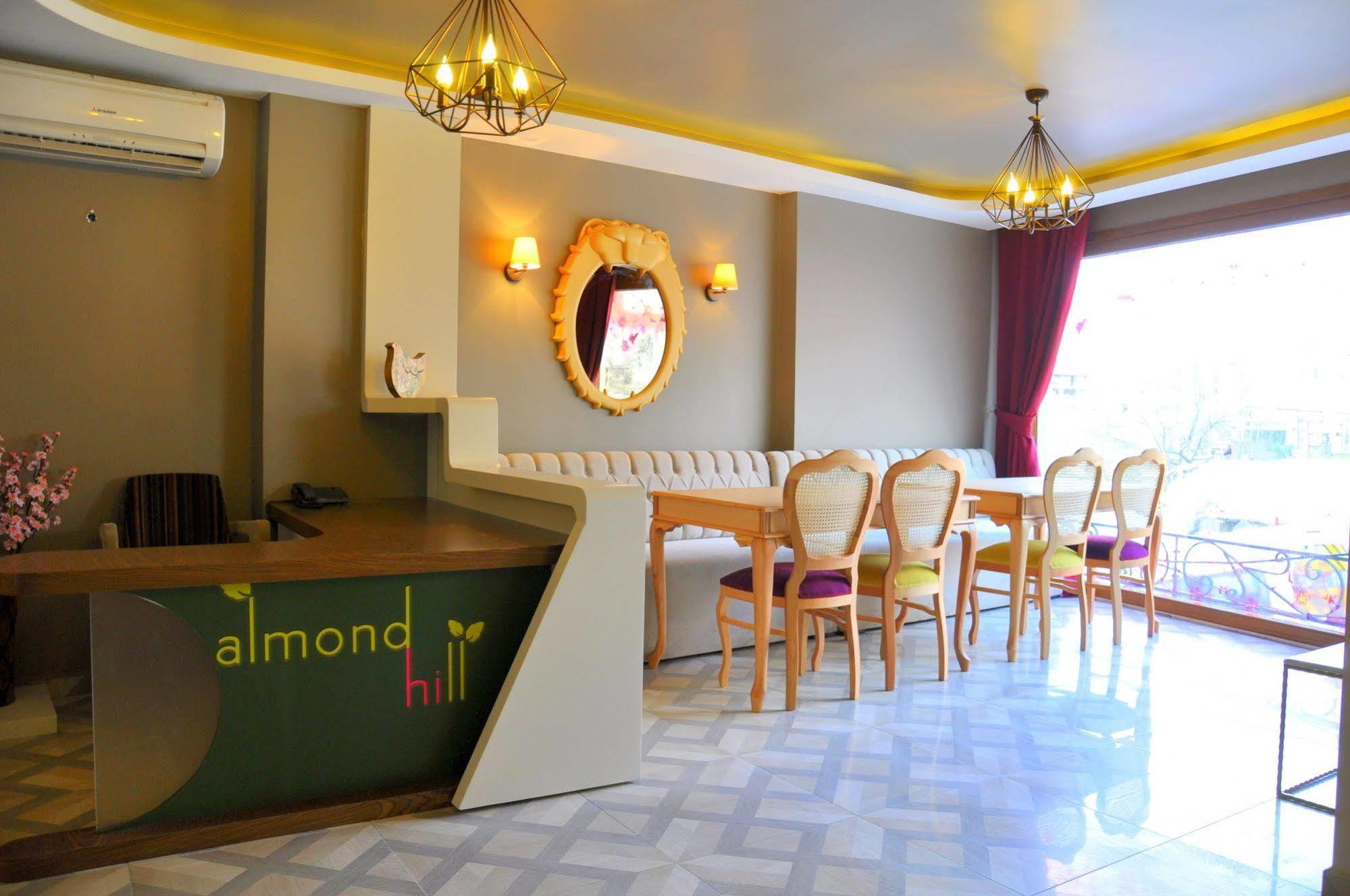 Almond Hill Aparthotel Istanbul Exteriör bild