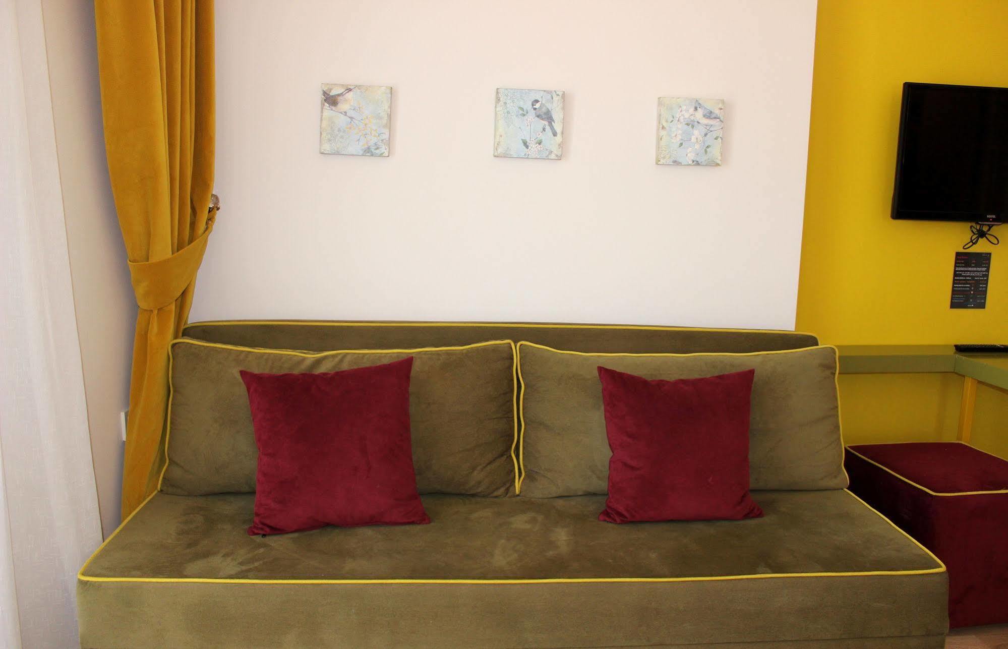 Almond Hill Aparthotel Istanbul Exteriör bild