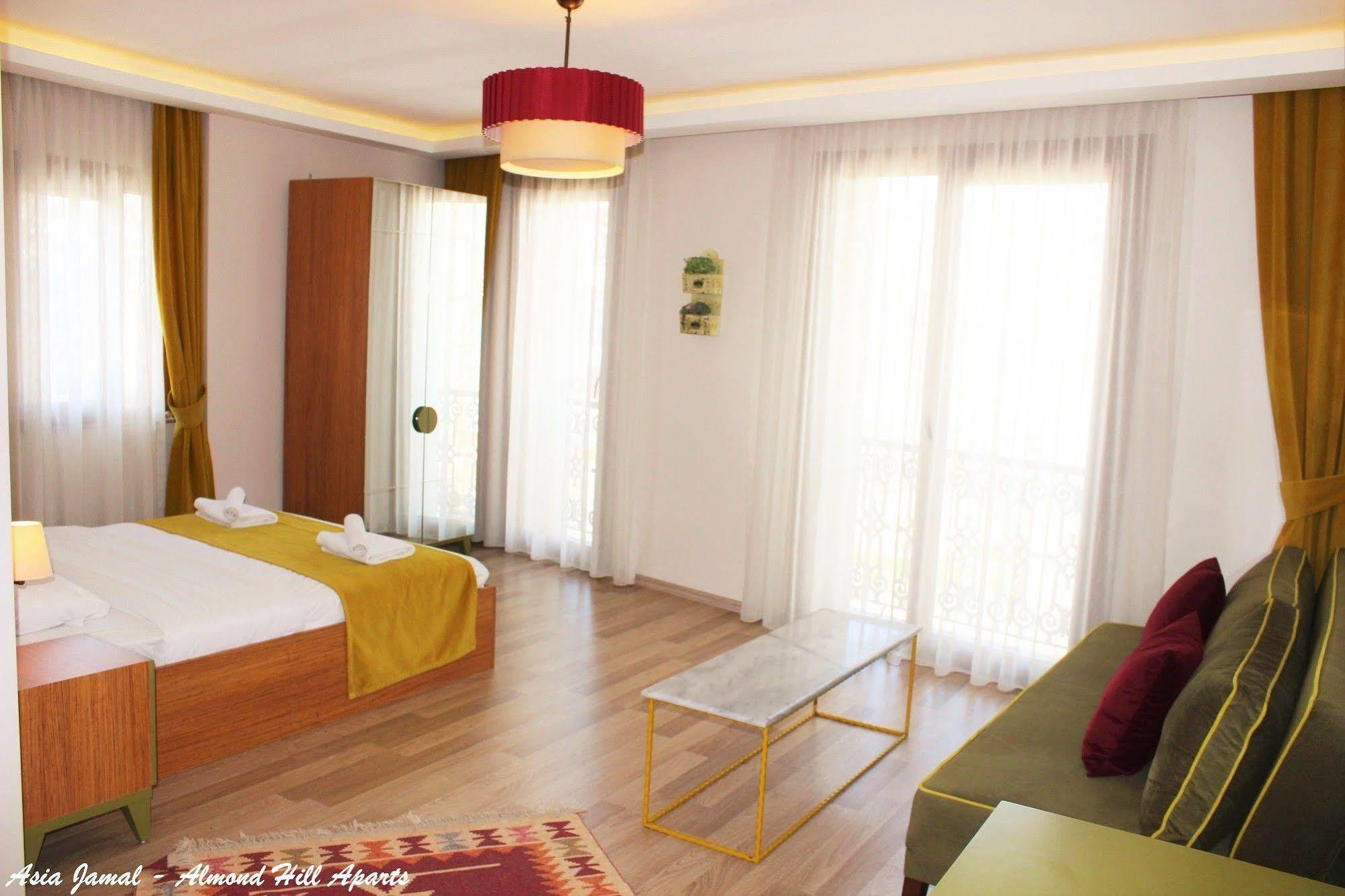 Almond Hill Aparthotel Istanbul Exteriör bild