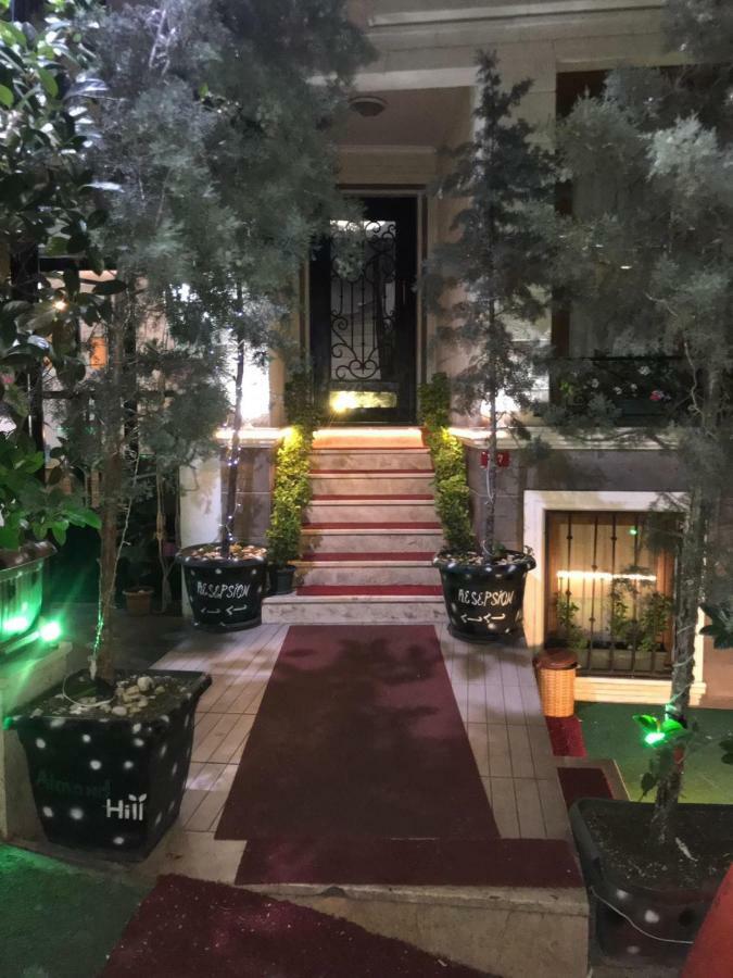 Almond Hill Aparthotel Istanbul Exteriör bild